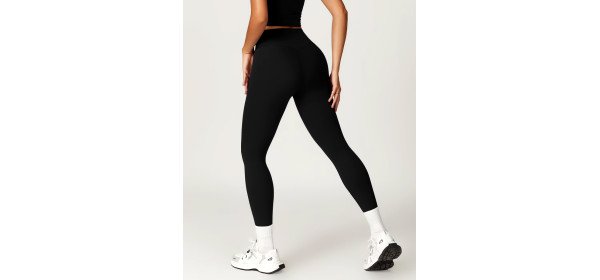 ليغينغز مجموعة كلاودسوفت – أونيكس أسود