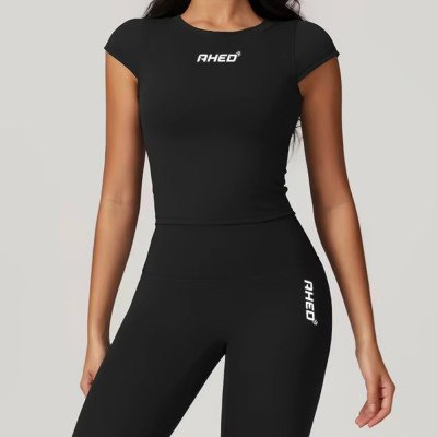 بلوزة من مجموعة كلاودسوفت - أسود أونيكس (مقاس كبير)