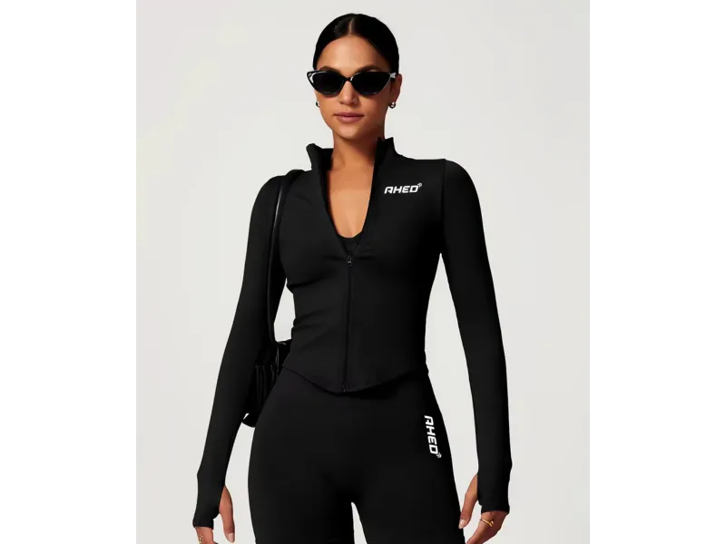 جاكيت من مجموعة سكلبت - أسود (مقاس كبير)