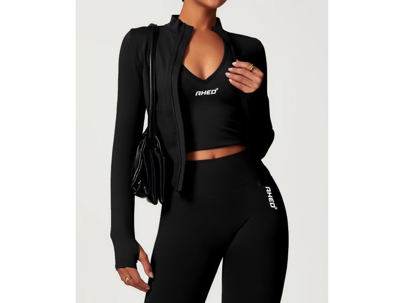 جاكيت من مجموعة سكلبت - أسود (مقاس كبير)