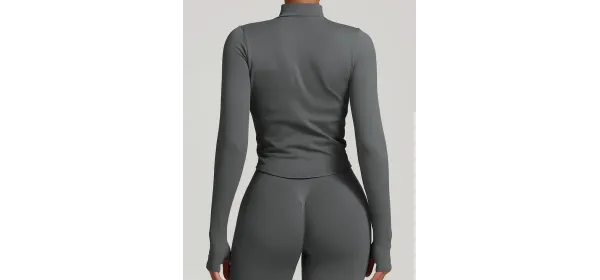 جاكيت من مجموعة سكلبت – رمادي (مقاس متوسط)