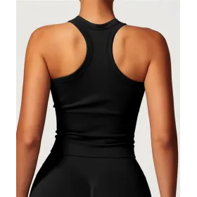 بلوزة من مجموعة سكلبت - أسود (مقاس كبير) بلوزة من مجموعة سكلبت - أسود (مقاس كبير)