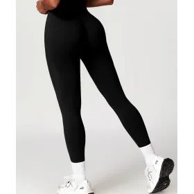 بنطلون ضيق من مجموعة سكلبت – أسود (مقاس كبير) بنطلون ضيق من مجموعة سكلبت – أسود (مقاس كبير)