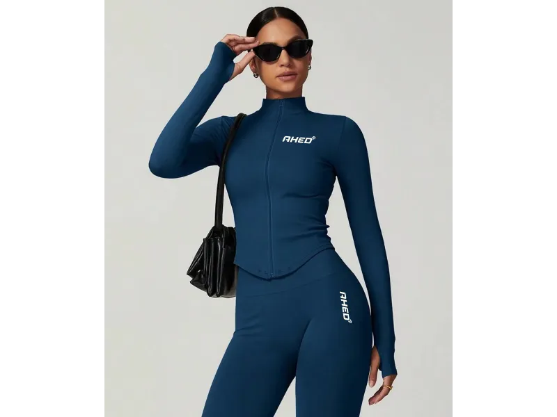 جاكيت من مجموعة سكلبت - كحلي (مقاس متوسط)