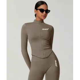 جاكيت من مجموعة سكلبت - بني داكن (مقاس كبير)