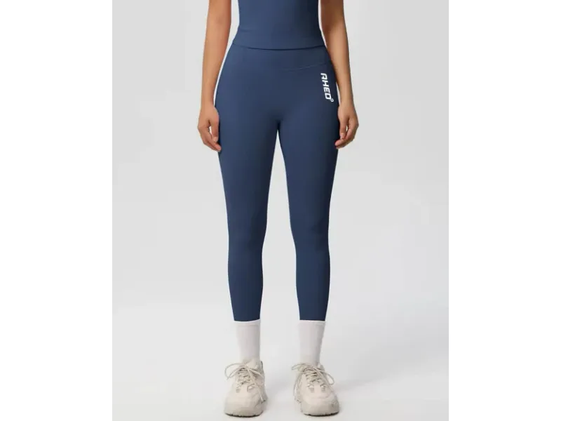 مجموعة كلاودسوفت – بنطال ضيق – كحلي – مقاس كبير