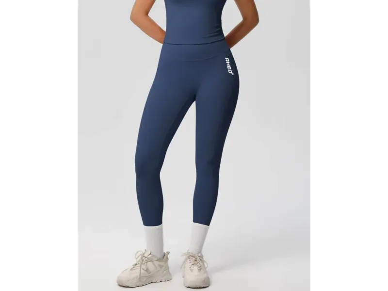 مجموعة كلاودسوفت – بنطال ضيق – كحلي – مقاس كبير